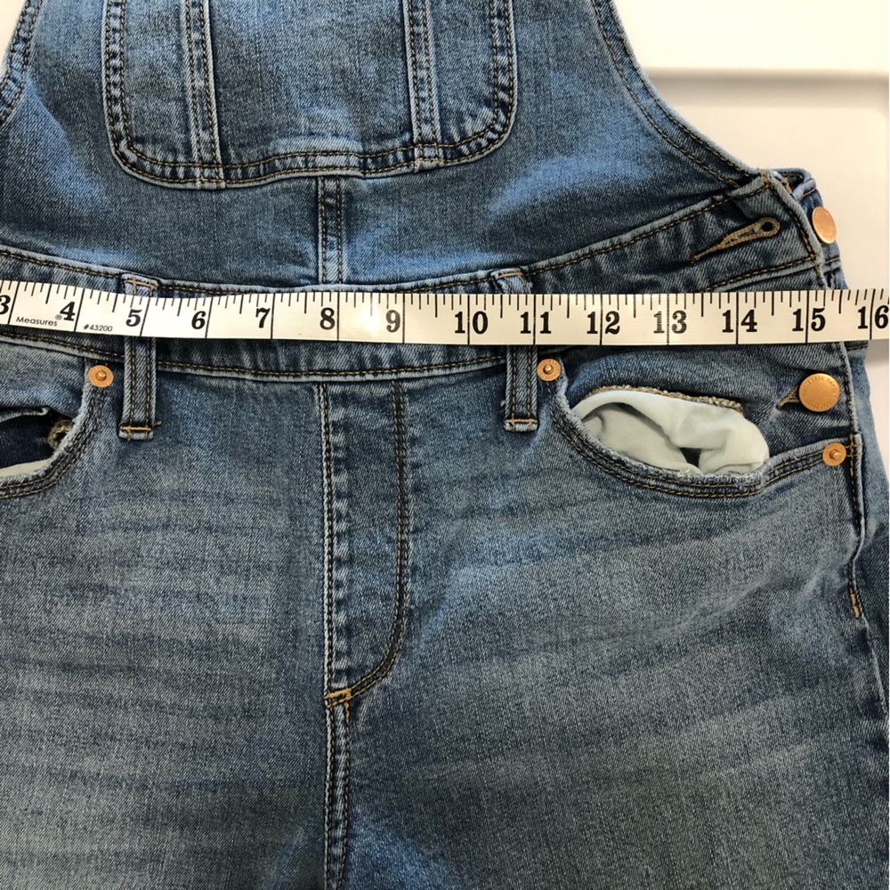Universal Thread Overalls - Picture 8 of 9